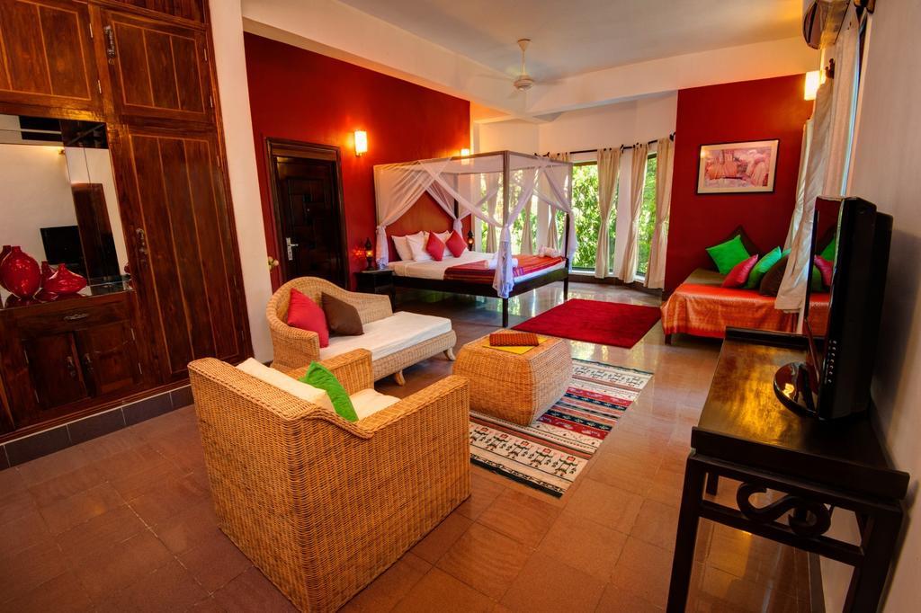 The Willow Boutique Hotel Phnom Penh Zewnętrze zdjęcie