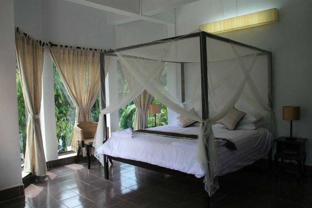 The Willow Boutique Hotel Phnom Penh Zewnętrze zdjęcie