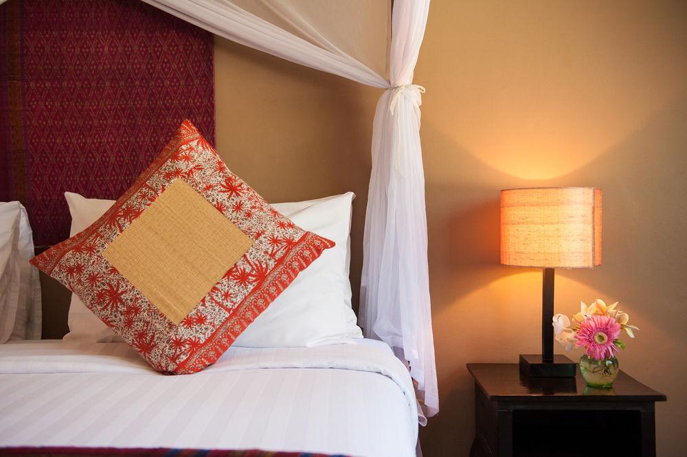 The Willow Boutique Hotel Phnom Penh Zewnętrze zdjęcie