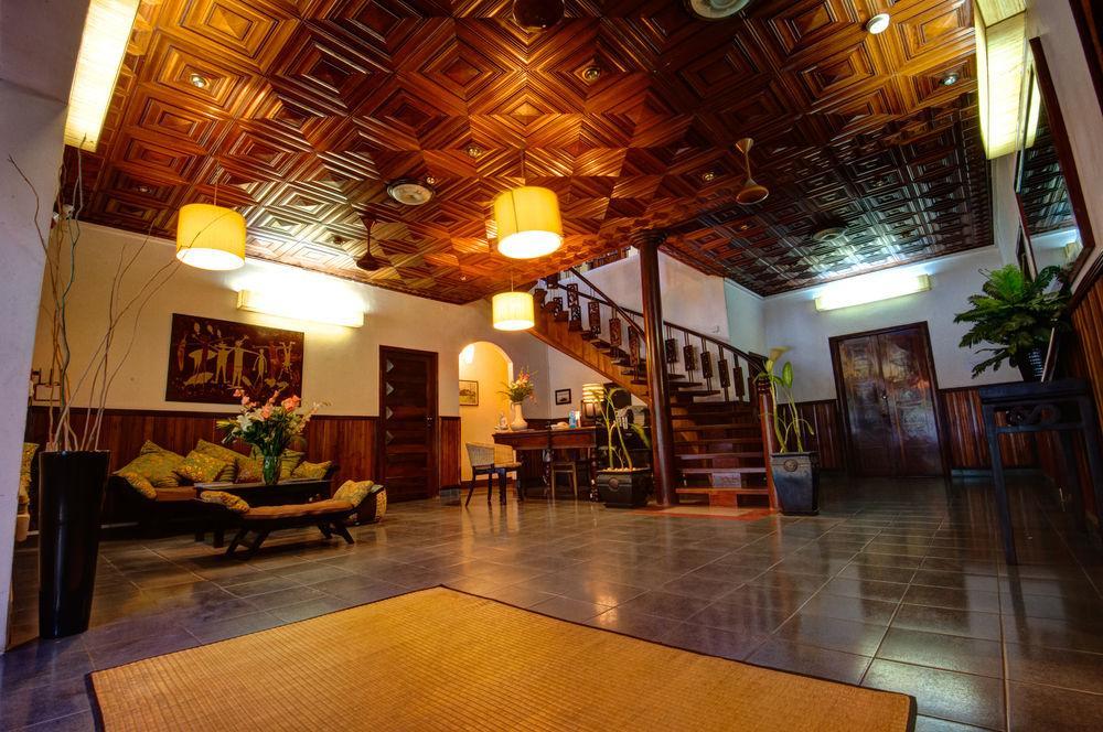The Willow Boutique Hotel Phnom Penh Zewnętrze zdjęcie