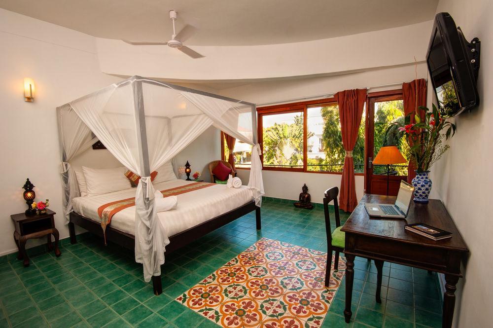 The Willow Boutique Hotel Phnom Penh Zewnętrze zdjęcie